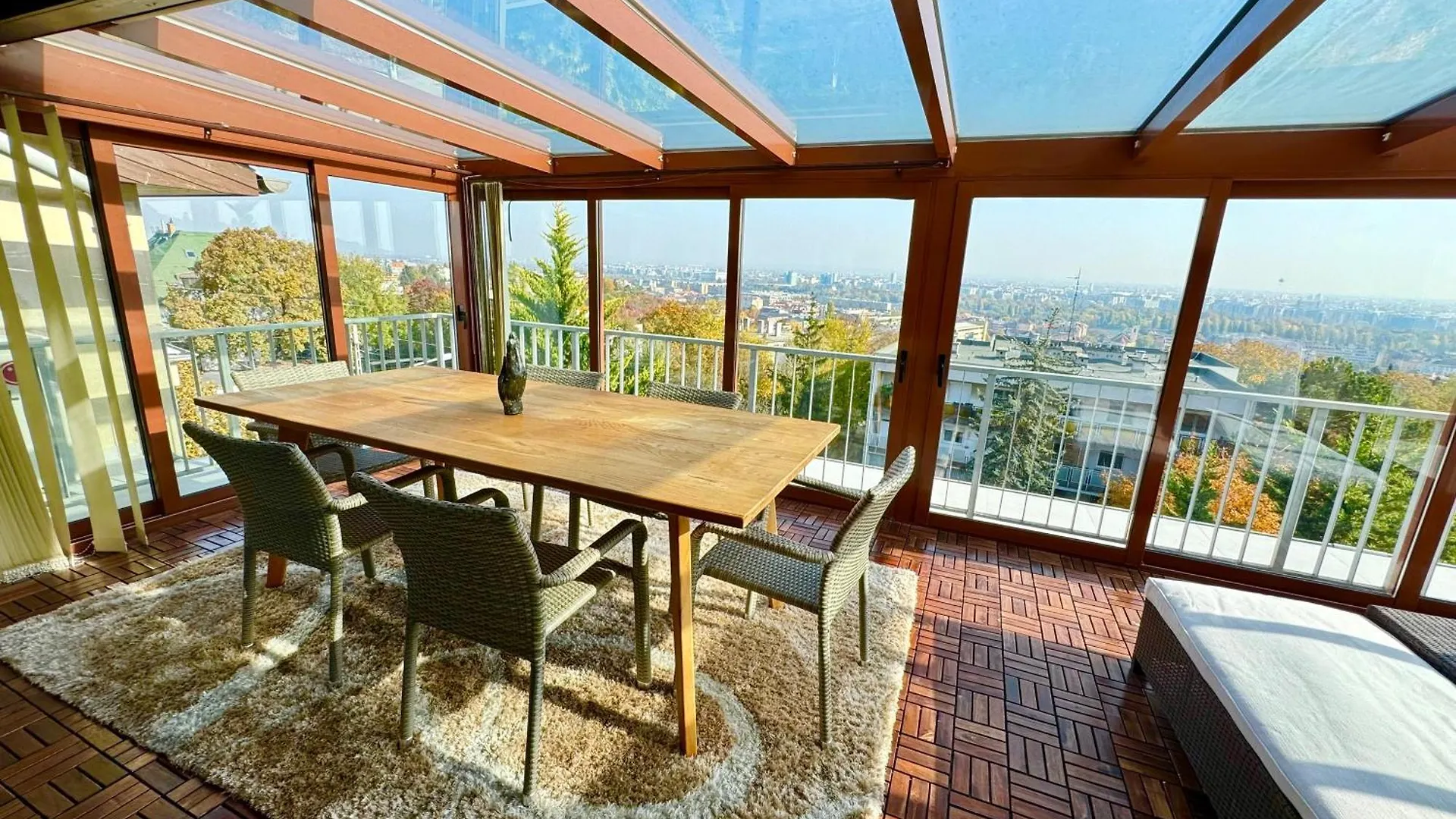 Luxury Penthouse On Rosehill With Free Garage Διαμέρισμα Βουδαπέστη